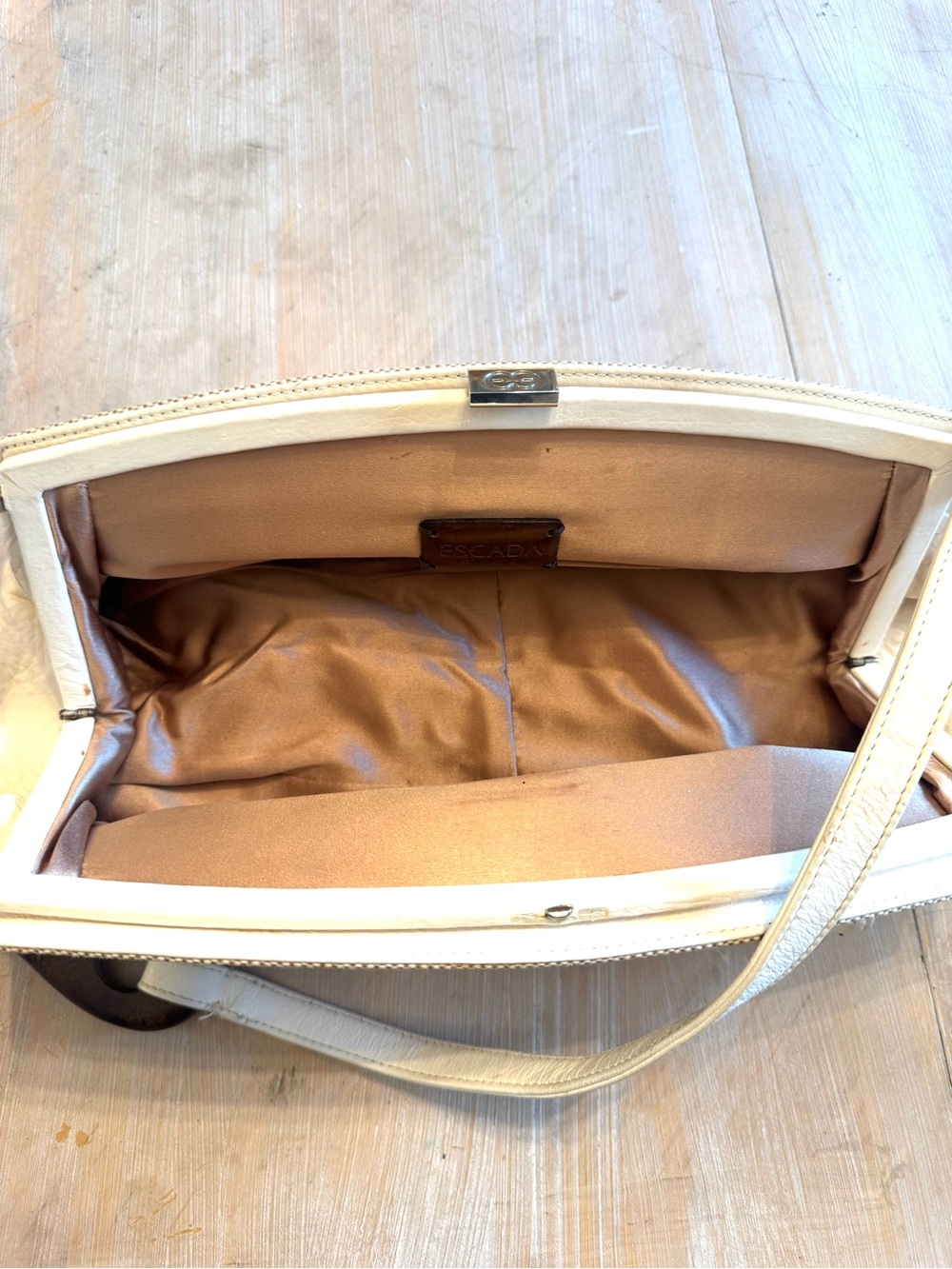 Vintage Escada Exotics Neutral Cream & Tan Shoulder Bag with Wood Accent - Picture 9 of 9